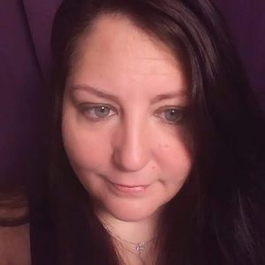 Meet your Posher, Tonya